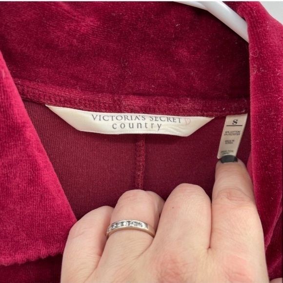VINTAGE S VICTORIA SECRET Country red velvet onsie loungewear Dark romantic - Picture 4 of 6